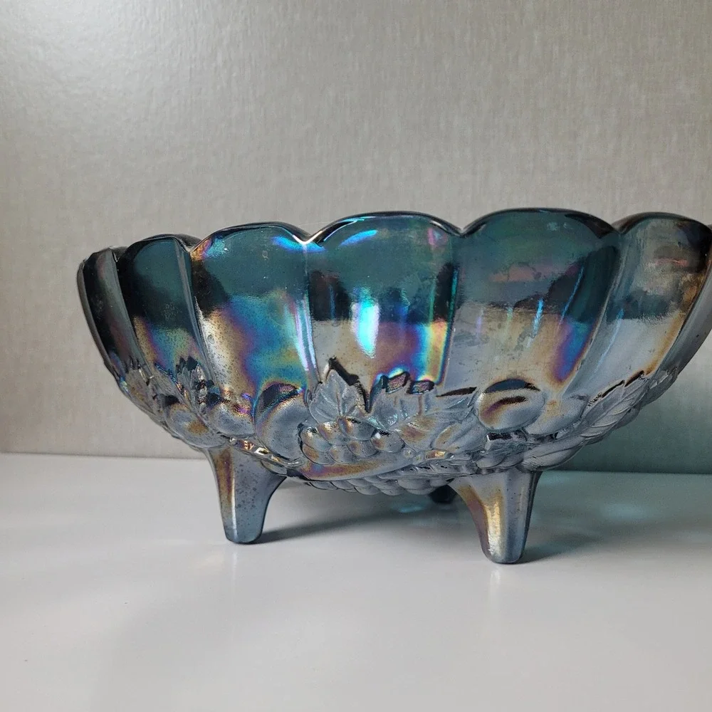 Indiana Large Glass Harvest Grape Bowl Unisex Blue Excellent Carnival Iridescent